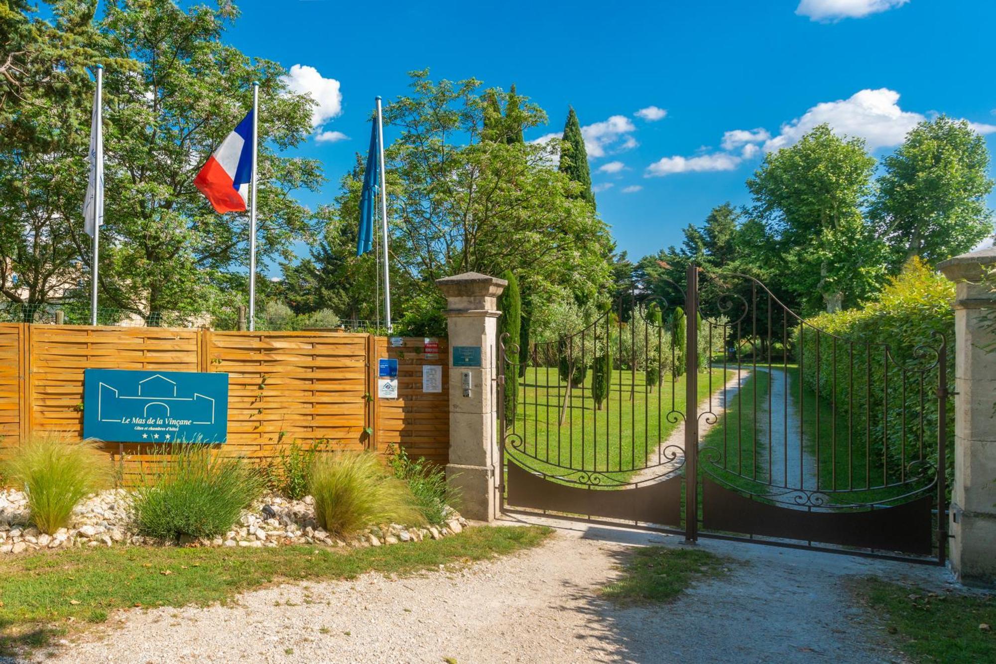 Hotel Le Mas de la Vinçane à Pernes-les-Fontaines Extérieur photo